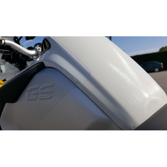 Uniracing adhesivo protector moto K46846